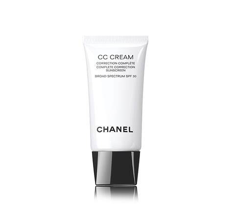 CHANEL CC CREAM Complete Correction Sunscreen Broad